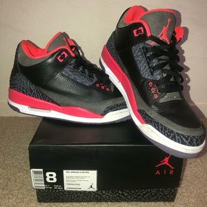 Nike Air Jordan 3 Retro “Crimson”. Men’s size 8. Slightly worn/few scuffs